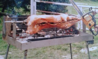 nerezovy gril na prasa - 4