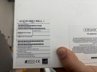 Macbook pro m1 8gb 256gb - 4