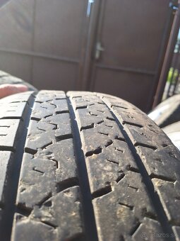 205/70 R15C - 4