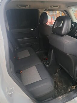 Predám jeep patriot - 4