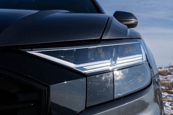 Audi Q8 S-Line 55 TFSI quattro tiptronic - 4