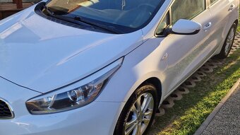 Kia ceed 1.4 crdi 66kw - 4