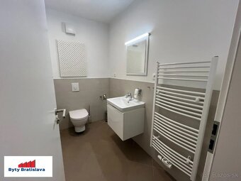 Byty Bratislava predá 2 izb. byt na ul. Žilinská, BA I. - 4