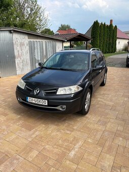Predám Renault megane grandtour 1.6 82kw benzin - 4