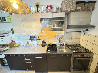 Predám tehlový 2 izbový byt v Nových Zámkoch - 4