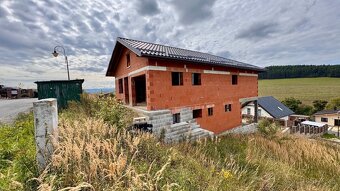 Rodinný dom vo Vlkovej – ideálne miesto pre Vašu budúcnosť - 4