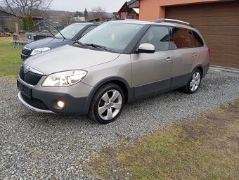 Škoda Fabia Scout, perfektní stav. - 4