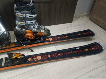 lyže elan a lyžiarky - 4