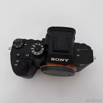 Sony a7 r III (telo) - 4