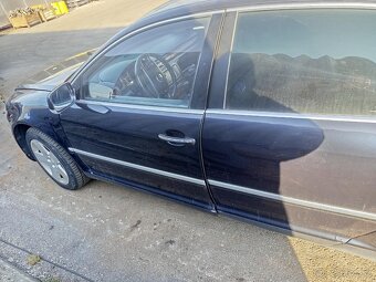 Predám náhradné diely na Volkswagen phaeton - 4