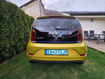 EV VW e-up, plná výbava, batéria 36.8 kWh, výkon 61kW - 4
