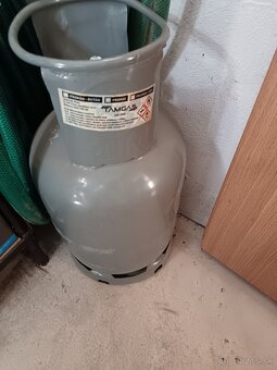Plynová bomba + príslušenstvo. - 4