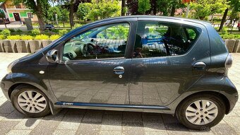 Toyota AYGO 1.0 Benzín - 4