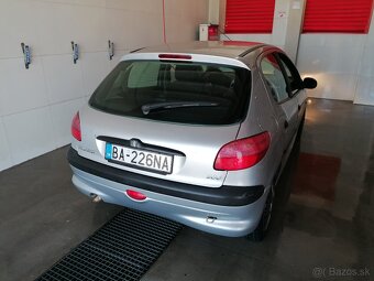 Peuvgeot 206 R. V. 2004. 1.9 Disel Cena 600.€ - 4