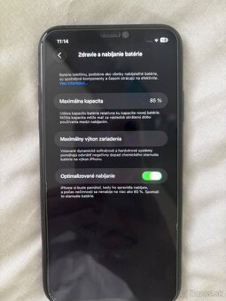 iPhone 11,128 GB čierny - 4