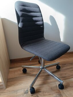 Písací stôl + stolička - 4