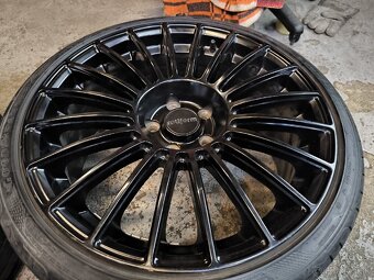 Rotiform BUC 5x112 R19 - 4