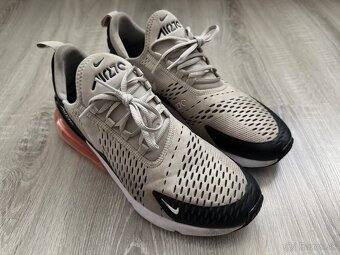 NIKE Airmax 270 v. 45 - 4
