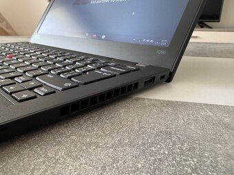 Predám Lenovo ThinkPad X280, i3 8.gen, 8GB, 256GB SSD #2 - 4