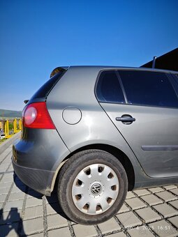Predám vw golf 5 2004 1.9 TDI 74kw - 4