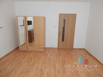 EXKLUZÍVNE-SPEKTRUM REALITY- Na Predaj čiastočne rekonštruov - 4