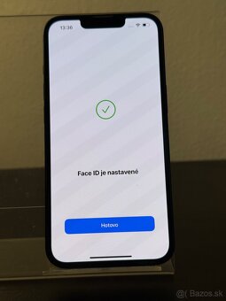 Predám Apple iPhone 13 128GB Black malé Známky používania - 4
