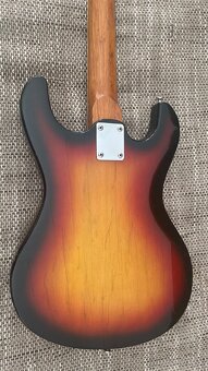 Teisco EG 413-3T - 4