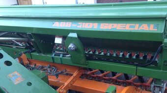 Kombinovaný sejací stroj Amazone 3 m - 4