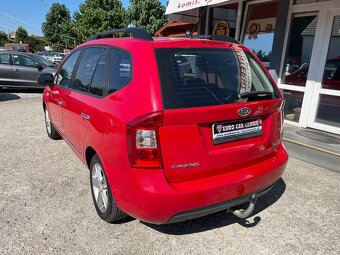 Kia Carens 2,0crdi automat - 4