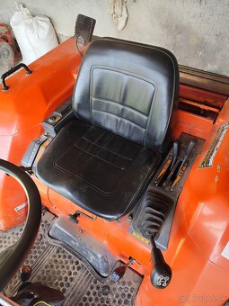Malotraktor Kubota GL-23 s príslušenstvom. - 4