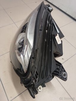 Ľavé Led svetlo na Mercedes-benz GLC - 4