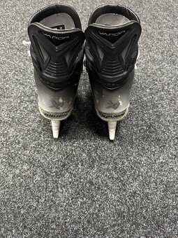 Hokejové korčule Bauer hyperlite 2 - 4