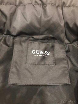 Bunda Guess veľ.S - 4