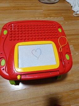 Interaktívny vzdelávací stolík - 4