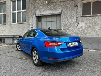Škoda Superb 2.0 TDI SCR Style DSG - 4