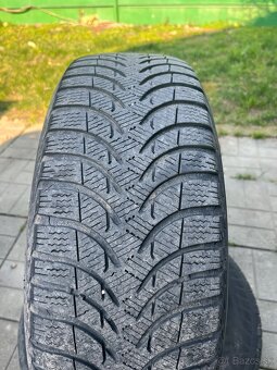 Predám zimné pneu na diskoch R15. - 4