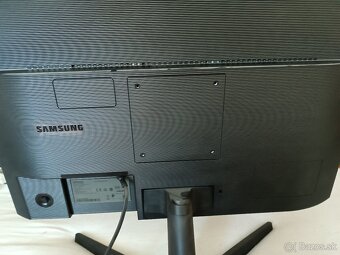 Predám Monitor Samsung F24T370 - 4