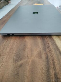 MacBook pro "16" 2019 - 4
