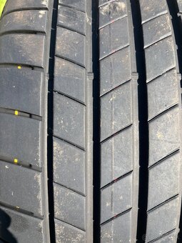 Bridgestone Tunanza 225/45 r18 - 4