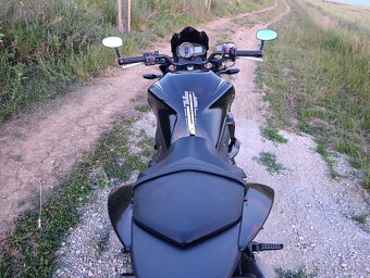 Kawasaki Z750R - 4