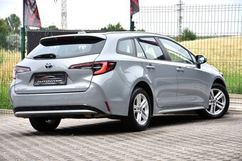 Toyota Corolla Combi TS 1.8 HYBRID E-CVT SR 2022 DPH - 4