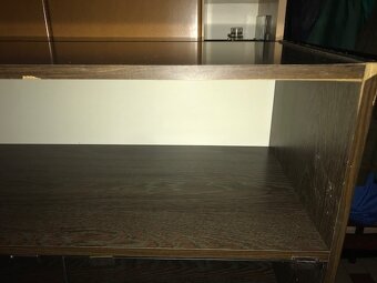 Skriňa + 2 presklené skrinky - 4