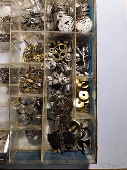 Nahradne diely na hodinky - 4