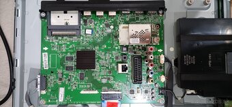 Predam LG 32LF580V na diely - 4