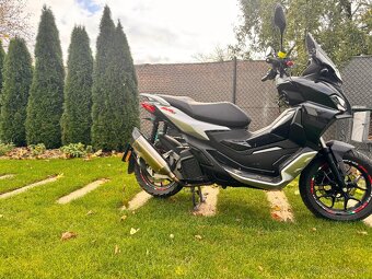 Výfuk Avionic Aprilia SR 125gt - 4