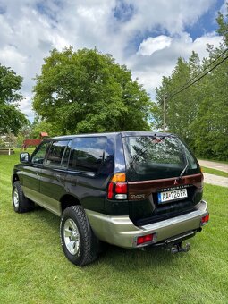 Mitsubishi Pajero 2.5 TD GL - 4