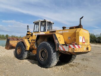Liebherr L551 kolesový nakladač - 4