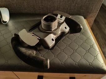 Thrustmaster T300 Ferrari alcantara set - 4