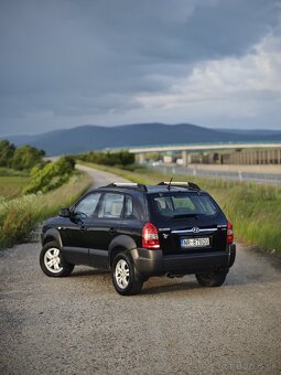 Hyundai Tucson 2.0 CRDi 4x4 - 4