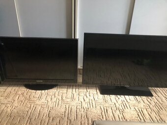 Predám TV Samsung 103 cm uhl. UE40EH6030, 63W, 2xHDMI - 4